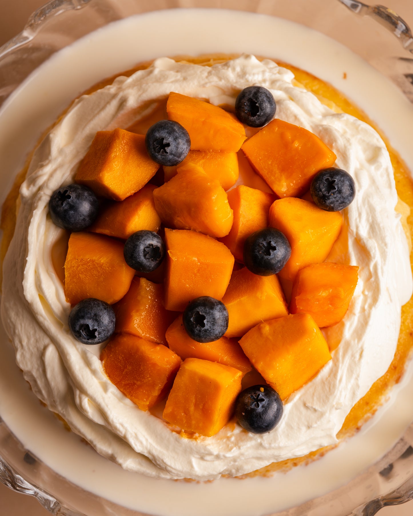 MANGO TRES LECHES