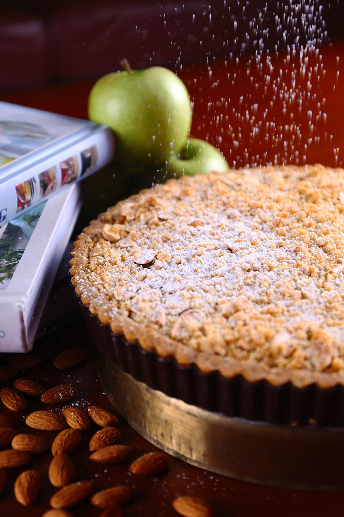 APPLE & ALMOND TART